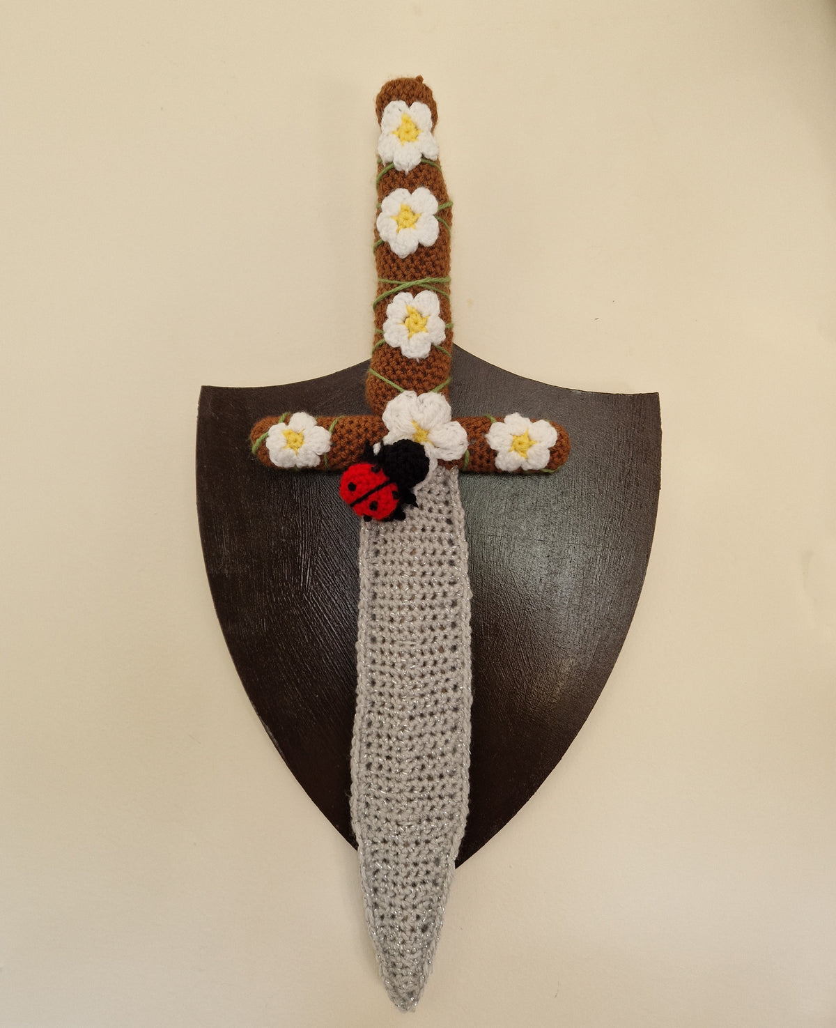 Crochet Daisy Ladybug Nature Dagger - The Summoner Of Spring