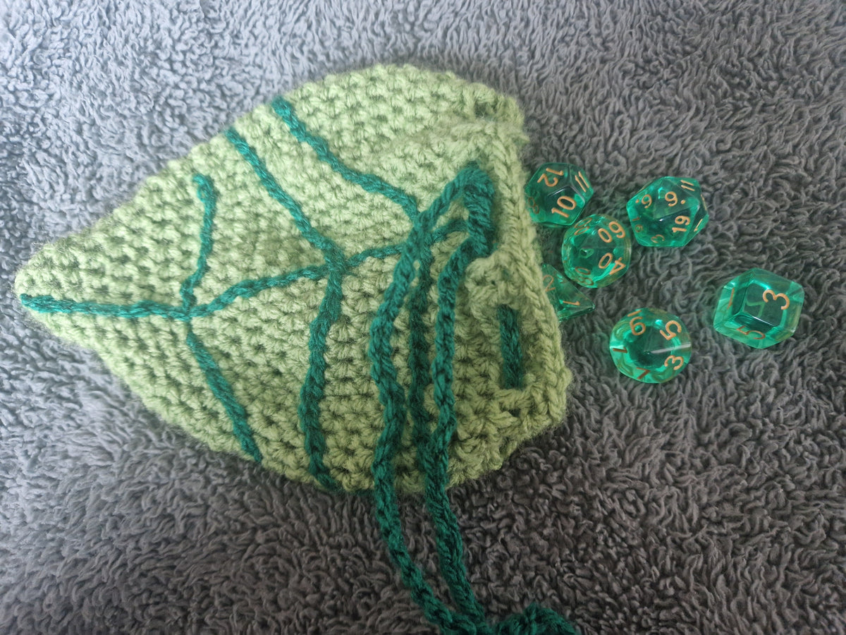 Crochet Leaf Pouch/Dicebag - Perfect for DND