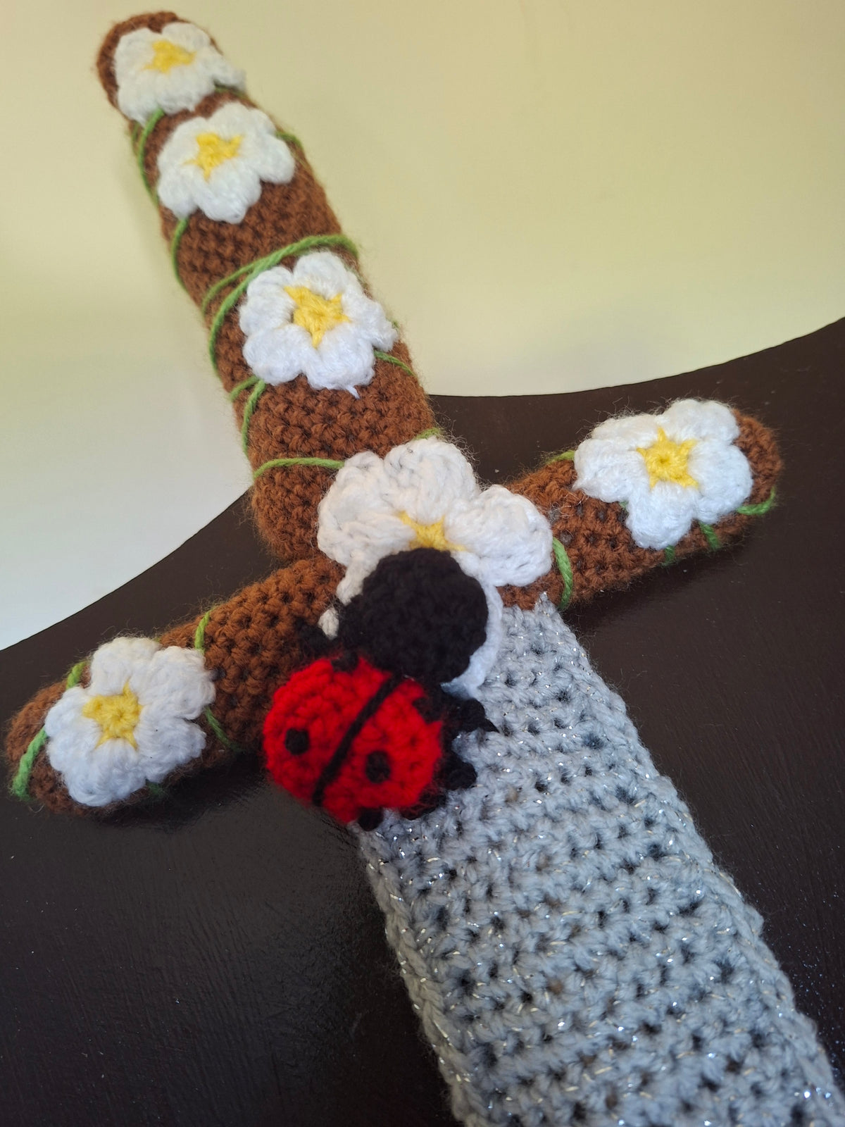 Crochet Daisy Ladybug Nature Dagger - The Summoner Of Spring